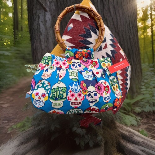 Frida Kahlo Day Of The Dead Sugar Skulls Rockabilly Handbag Bamboo Handles - Picture 2 of 16
