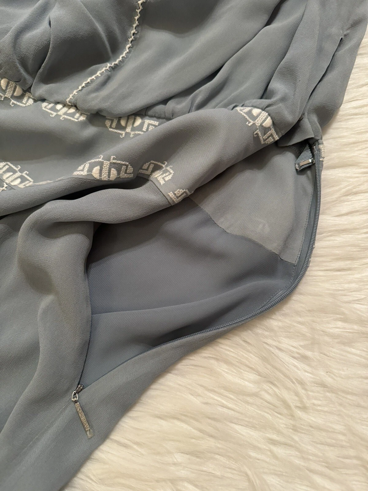 Abito Tory Burch nuovo 100% seta charlize caftano ricamato azzurro chiaro taglia 4