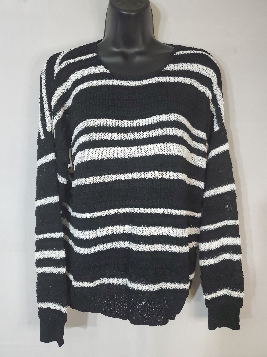 Chico's Sweater Women's Size 1/medium Pullover Black/White Long Sleeve Striped