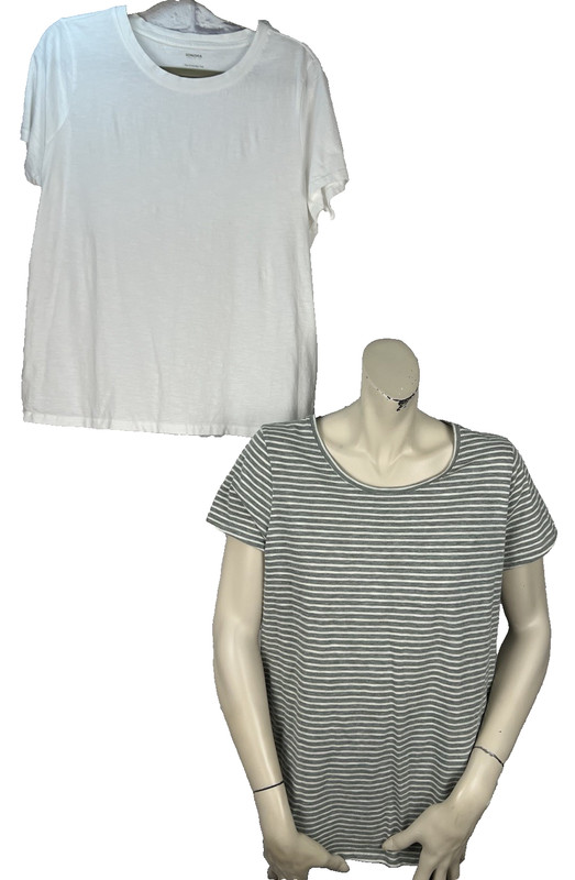 LOT OF 2 SONOMA WOMEN’S GRAY & WHITE  SHORT SLEEVE EVERYDAY TEE TOPS SIZE L