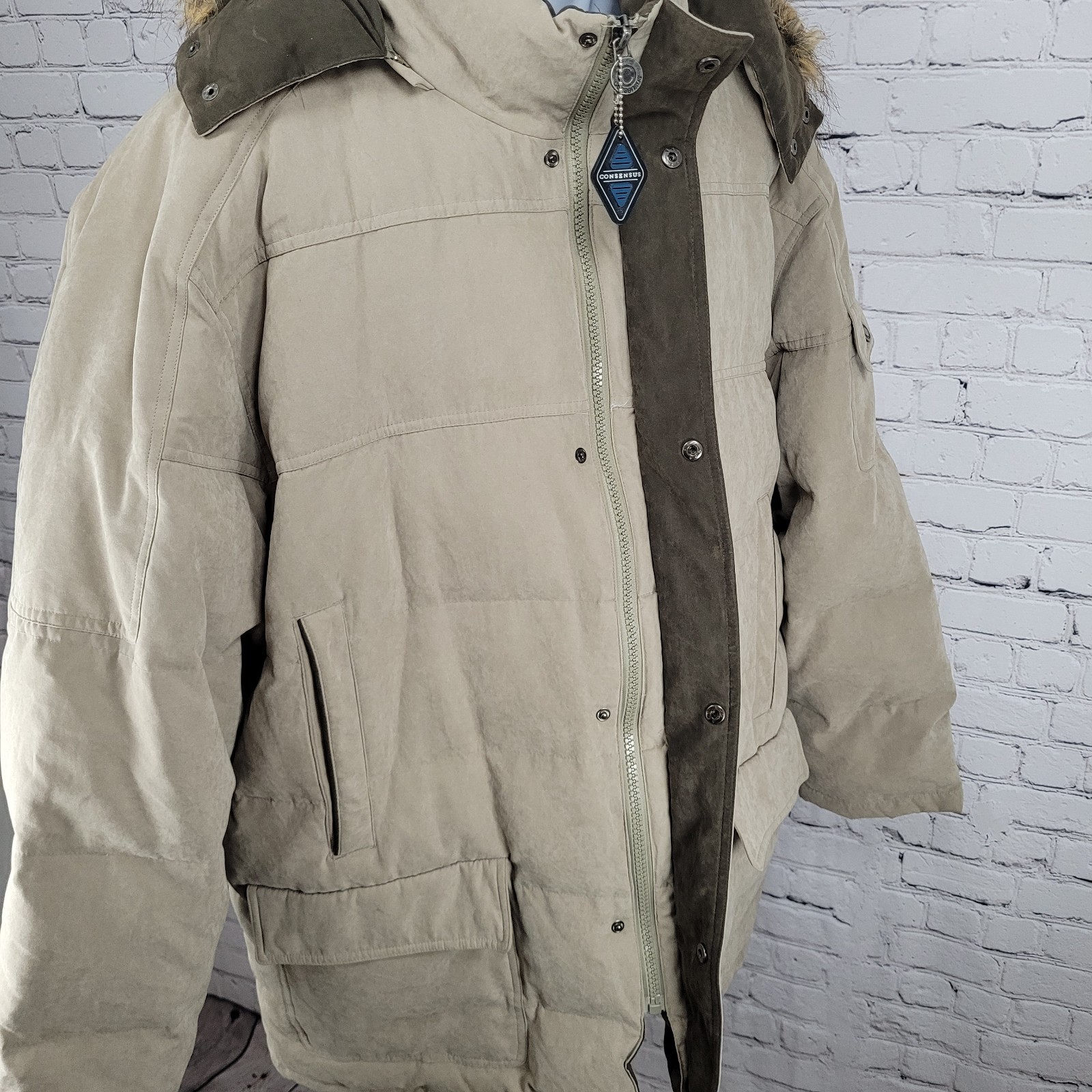 Consensus Beige Duck Down Feather Insulated Hoode… - image 8