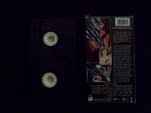HORROR 1992 VHS STEPHEN KING'S SLEEPWALKERS - Picture 2 of 2