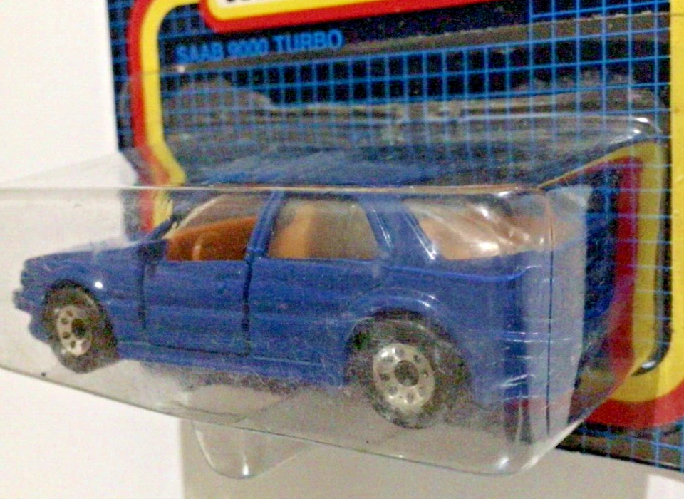 MB-22 Matchbox SAAB 9000 TURBO unpunched card 1991 RARE BLUE Europe only release - Image 4 of 4