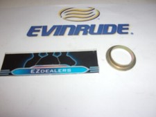 OMC Evinrude 307576 Oil Slinger O.E.M. N.O.S. QTY 1