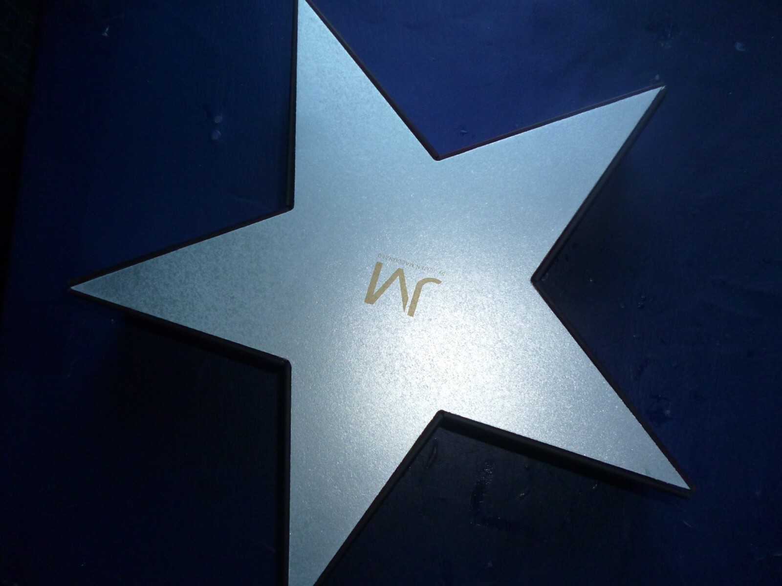 JM by Julien Macdonald Encapsulated Crystal Star 31cm Silver