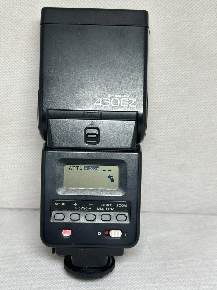 Canon 430EZ Speedlite Flash With Case, Clean And TESTED With Canon Camera - Image 2 of 4