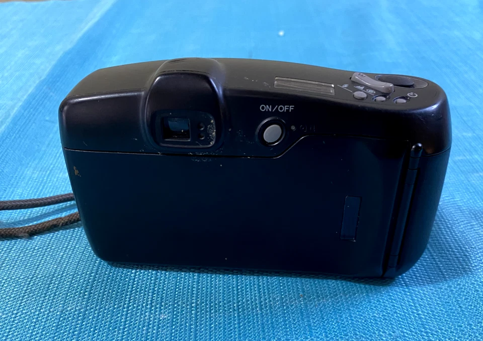 Câmera de Filme 35mm Minolta Freedom Zoom 70EX Point & Shoot - Imagem 3 de 4