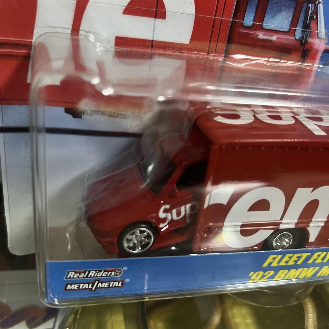Hot Wheels x SUPREME Fleet Flyer 1992 BMW M3 19SS Fleet Hot Wheels x SUPREME Fleet Flyer 1992 BMW M3 19SS Fleet