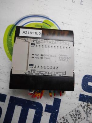 OMRON SYSMAC CPM1A-20CDR-D PROGRAMMABLE CONTROLLER