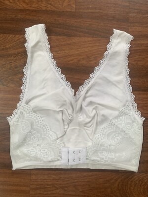 Fox Valley Traders Women s Bra Medium (36-38) White Supportive Stretch Lace