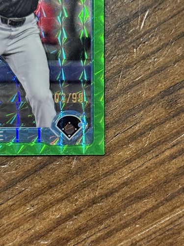 2025 Topps Chrome Griffin Conine Rookie rifrattore geo verde • #86 • 3/99 - Foto 3 di 7