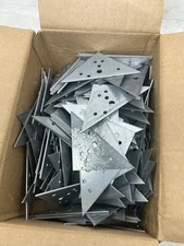 90 Deg. Triangle 4"x4"x5.5"  2.5mm Thick Steel 7 Holes Corner Gusset (200 Pack)