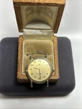 Vintage Universal Geneve 14k Solid Yellow Gold Golden Shadow Quartz Watch- Works