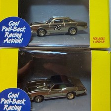 Johnny Lightning ThunderJet 500 Pontiac Firebird  1966 Pontiac GTO Classic Gold