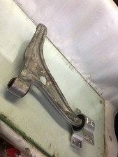 Mercedes-Benz GLA H247 2024 Vorne links Querlenker Achsschenkel vorne KDA44823