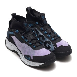 space purple nike