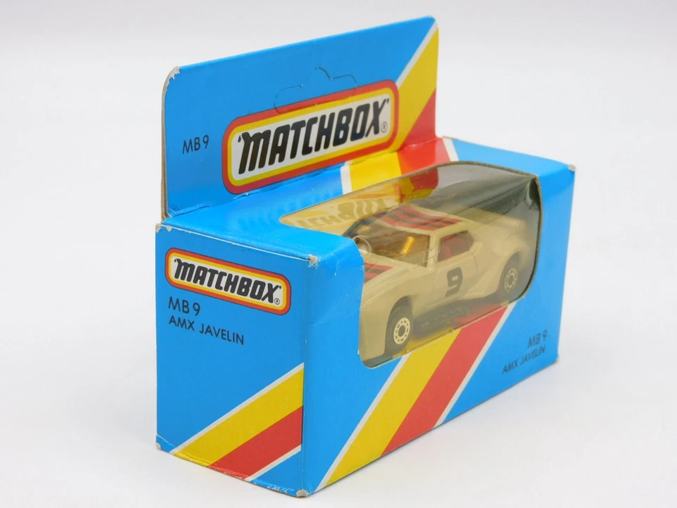 Matchbox Superfast AMX Javelin Pro Stocker Macau 80S MB-9 In Blue Box - Image 2 of 3