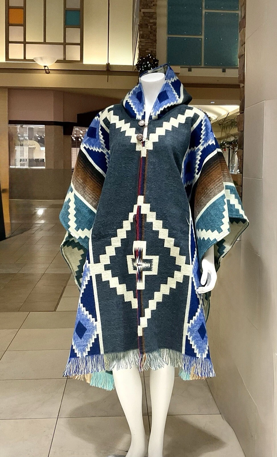 HANDMADE ALPACA PONCHO, Geometric Aztec, Soft & Warm, FREE SHIPPING IN THE USA