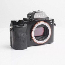 Sony Alpha A7 24.3MP Mirrorless Full Frame Digital Camera Body Only 90 new