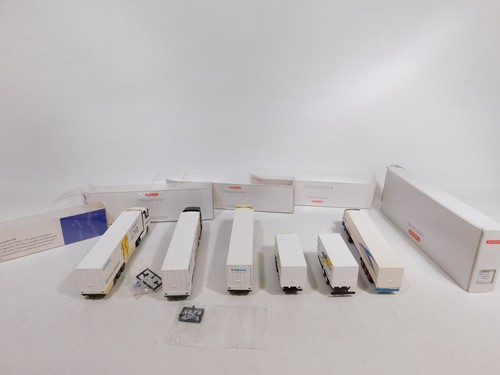 DN358-1# Wiking H0 1:87 Defect Lot Trucks Vergilbt MB MAN Scania Box - Picture 5 of 5