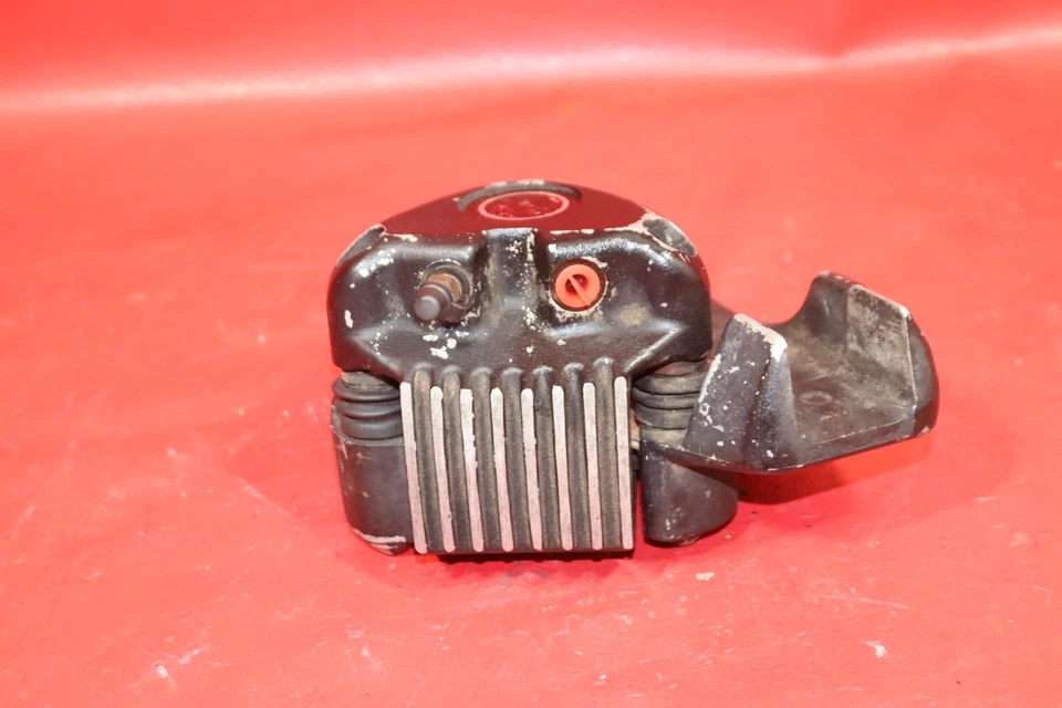 1987 HARLEY-DAVIDSON SPORTSTER 1100 XLH1100 REAR BRAKE CALIPER W MOUNT BRACKET Foto 4 de 4