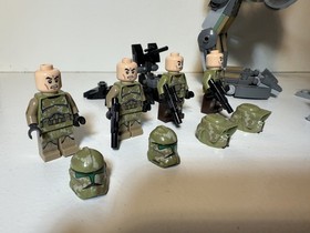 Lego Star Wars Kashyyyk Clone Troopers, walker, and droid 75035 41st Elite Corps