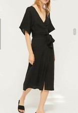 Urban outfitters Kayla  Surplice Wrap dress xs