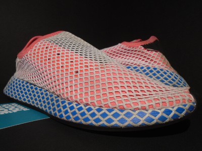 deerupt runner solar red