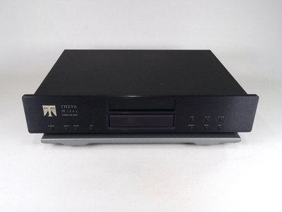 Theta Digital Miles CD Player mit Fernbedienung und Bedienungsanleitung plus Base Iso Plattform