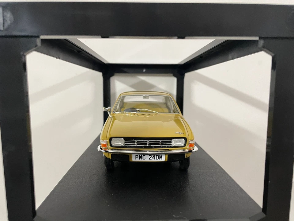 Cult Models! 1:18 Scale Resin Model Car Austin Allegro Harvest Gold 1973 New - Image 2 of 4