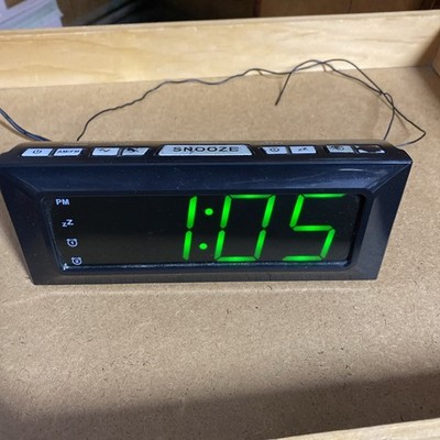 Insignia Digital Clock Radio - Model : NS-Clopp2 - AC 7v Power - DC 2 AA battery