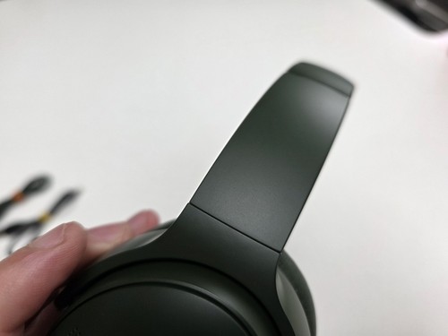 Bose QuietComfort Headphones (aka QC45) Noise Cancelling Wireless -Cypress Green - Picture 8 of 23