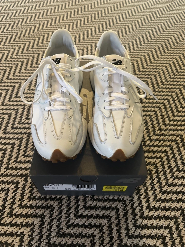 New Balance WS327, photo 1 of 5