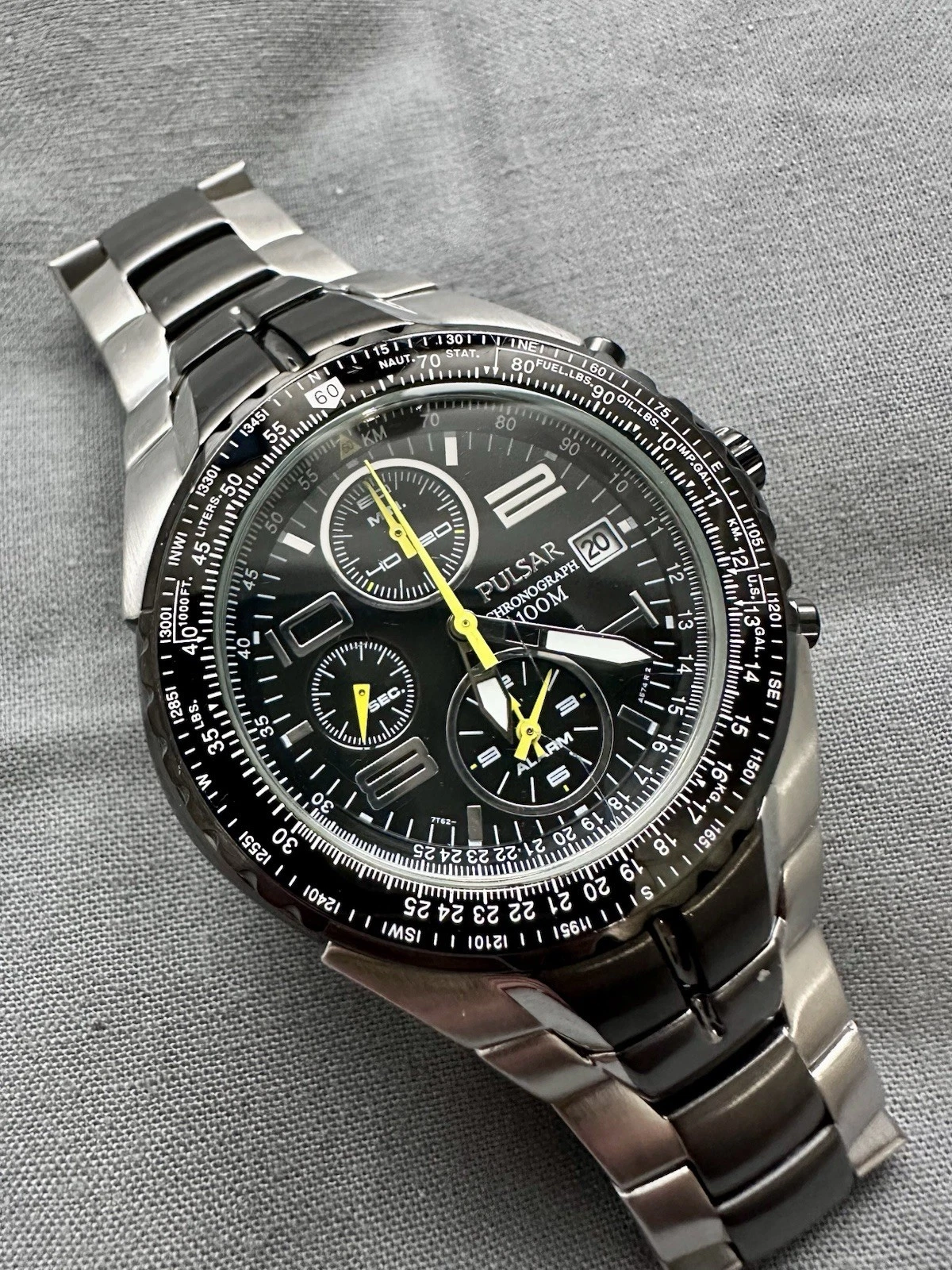 Pulsar Chronograph Alarm 100M Quartz Men’s Watch Ref. 7T62-X041 – Runs Great