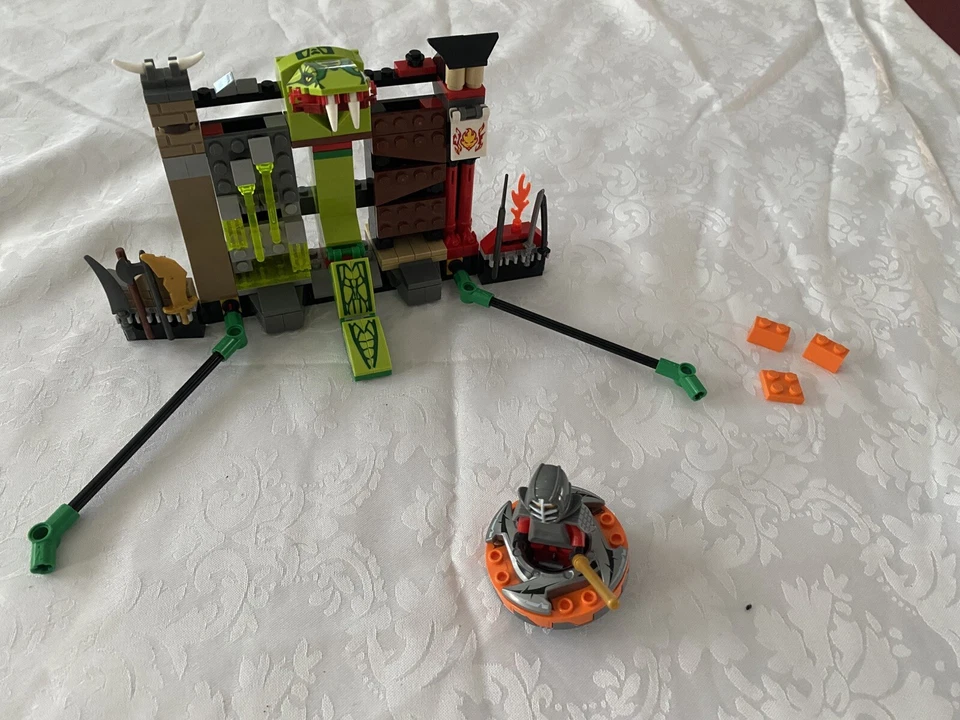 LEGO Ninjago 9558 Training Set, Foto 2 von 3