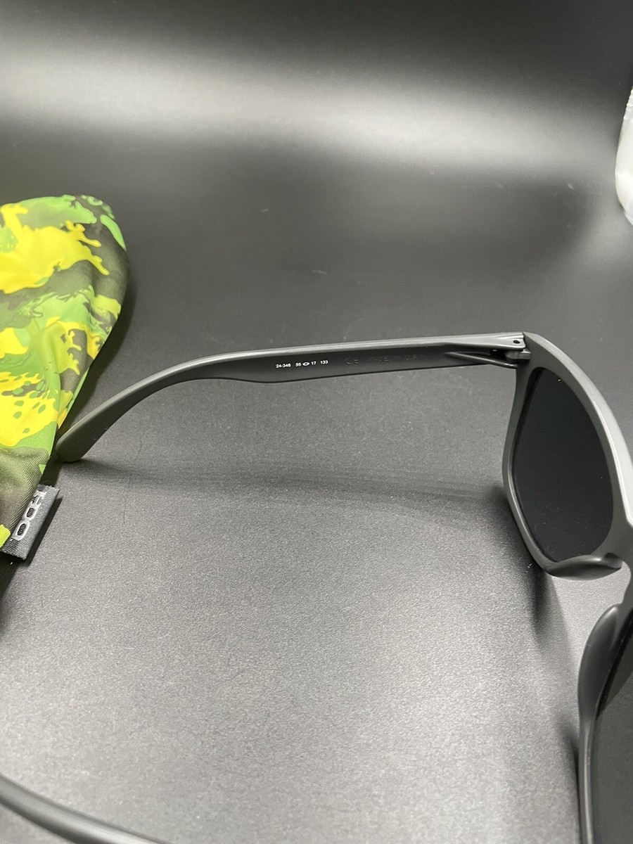 Oakley Infinite Hero Frogskin Carbon w/ Violet Iridium Oakley Infinite Hero Frogskin Carbon w/ Violet Iridium