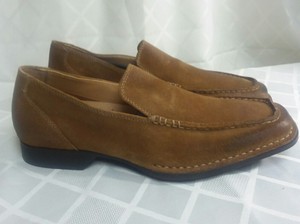 hush puppies tan loafers