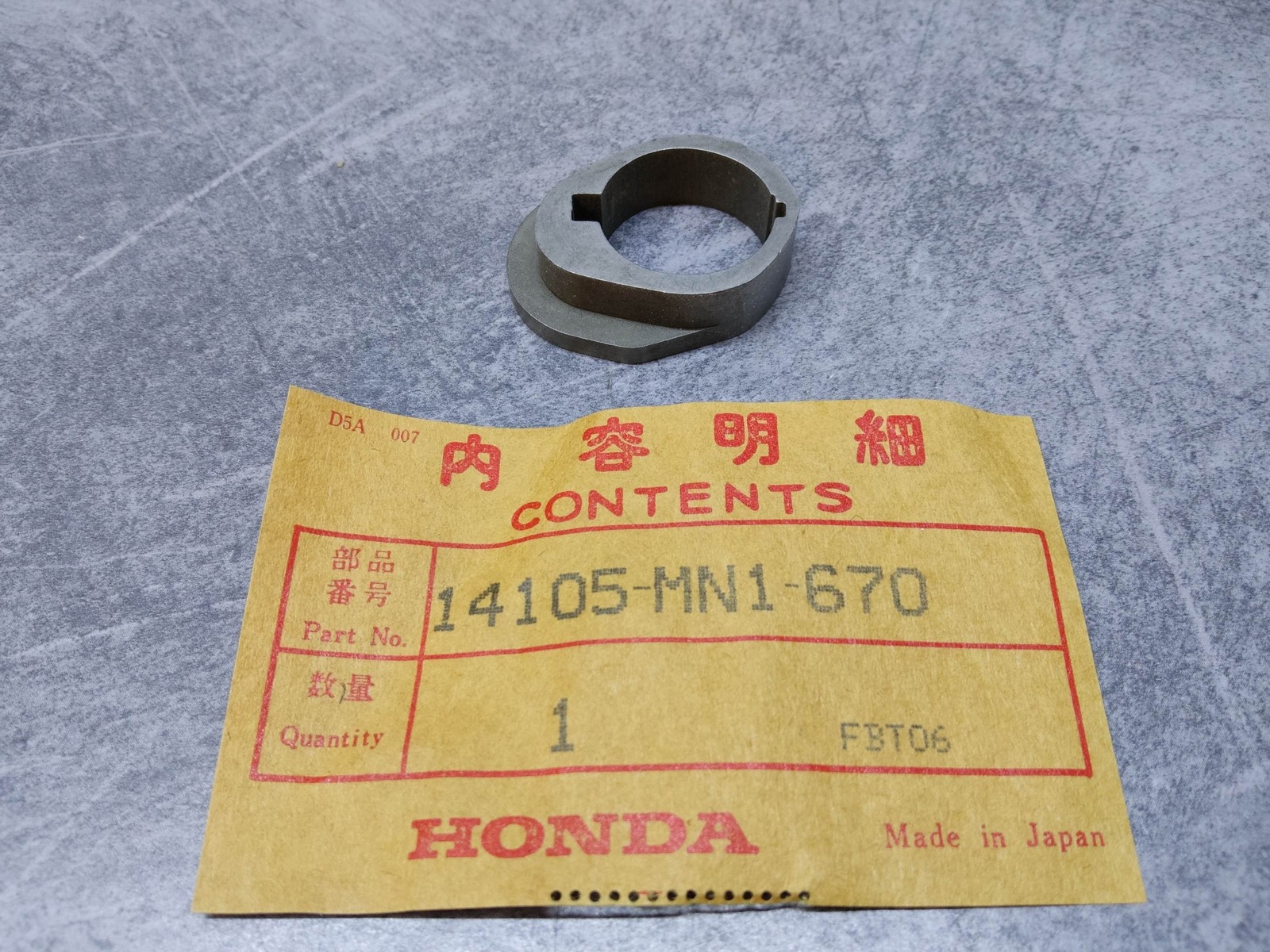 Came de décompresseur XR600R 1988 Honda 14105-MN1-670 d'origine pour culasse moto
