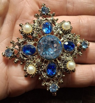 Vtg Czech Glass Silvertone Filigree Two Blue Facet Crystal Faux Pearl Brooch Pin