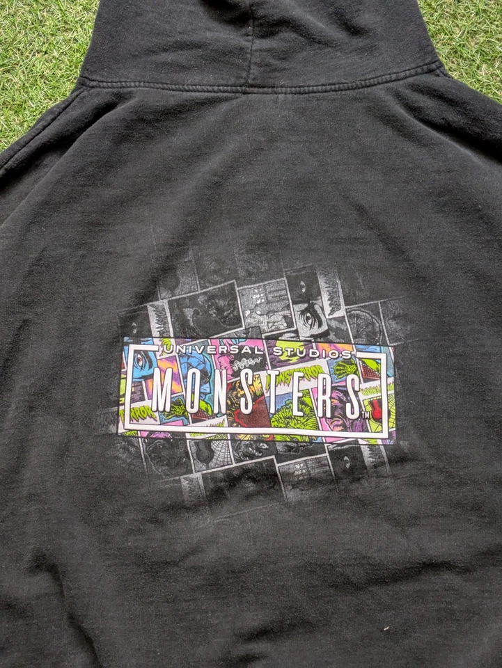 Sudadera con Capucha Universal Studios Horror Nights Universal Monsters Talla 3XL Negra Foto 2 de 4