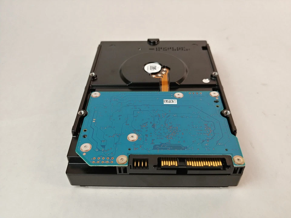 Toshiba MK1001TRKB HDD3A02 1 TB 3.5" SAS 2 Enterprise Hard Drive - Image 3 of 3