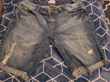 Juniors AERO Aeropostale Distressed Ripped Cuffed Low Rise Midi Shorts Size 8