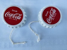 Pair Of 2 Vintage Coca Cola white bottle cap YoYo
