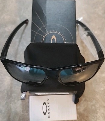 【美品】Oakley サングラス シルバー ブラック ケース付き Holbrook™ Mix Prizm Black Polarized Lenses, Polished Black Frame