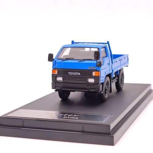 Master 1:64 Toyota Dyna Light Truck Double Row Seat Metal Toy Car Model RHD Blue - Picture 6 of 10