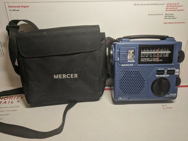 MERCER Emergency Radio (Eton FR-200) Manual Crank or Battery Worldwide