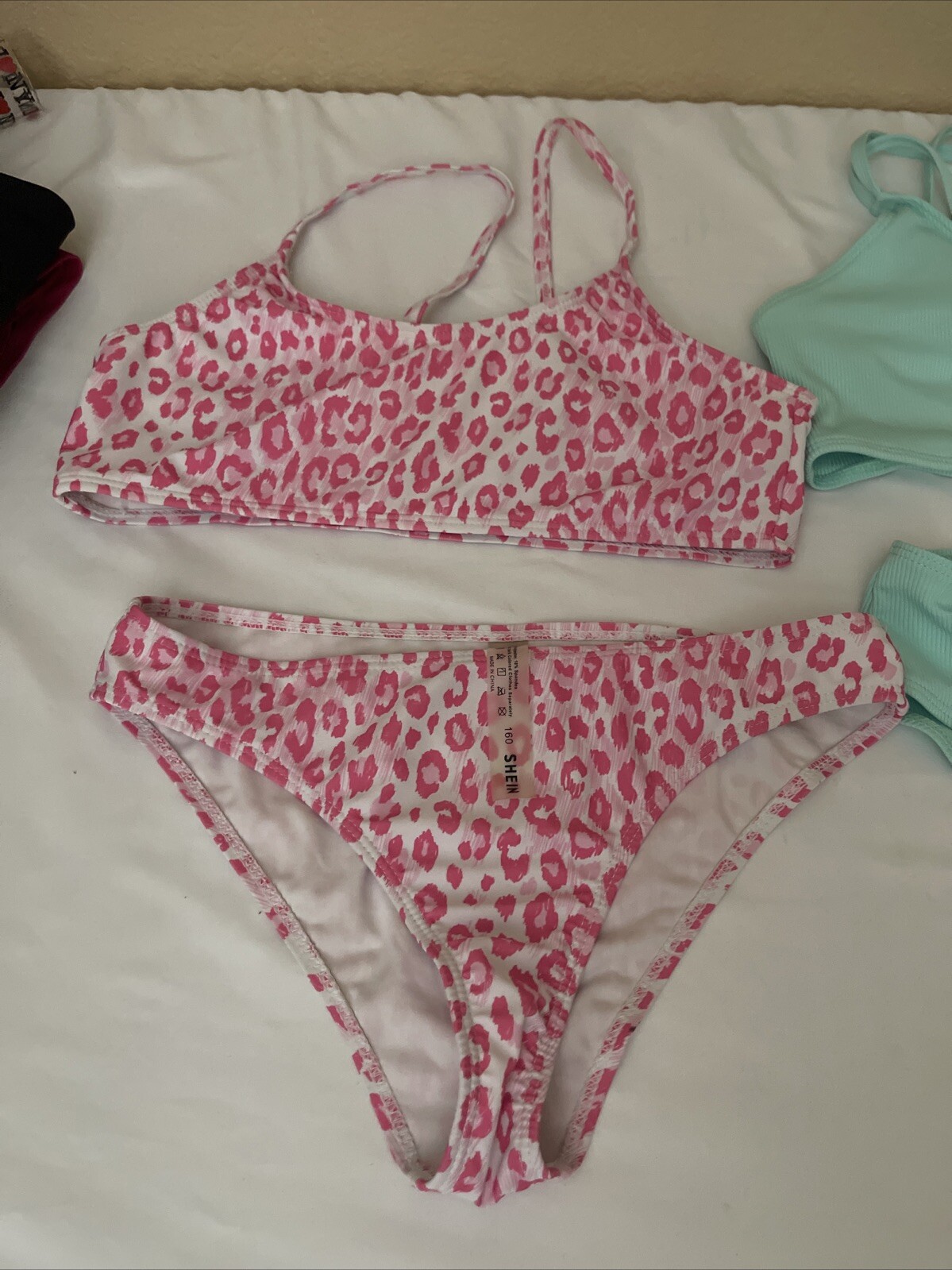 Picture 2 of 6