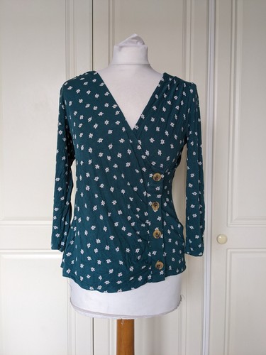 Monsoon Green With Daisies V-Neck Wrap Style Top Button Detail Size Uk10 - 第 1/13 張圖片