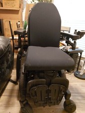 Quantum Q6 Edge Power Wheelchair