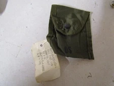 VINTAGE US MILITARY OD GREEN FIRST AID POUCH OR FOR COMPASS LC-1 FOR WEB GEAR